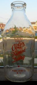 Cole's Diamond Dairy, Port Jervis, NY Half Gallon 