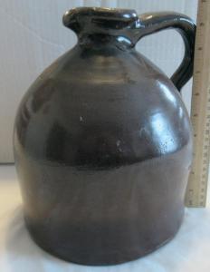 Albany Slip Glaze Jug, One Gallon