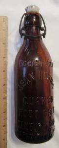 Jean Hornig, Quaker Root Beer, Danbury, Conn. 10 ozs.