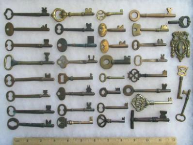 Brass Door & Lock Skeleton Keys