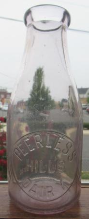 Peerless Hill's Dairy Quart