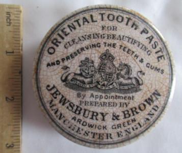 Jewsbury & Brown, Oriental Tooth Paste Pot Lid